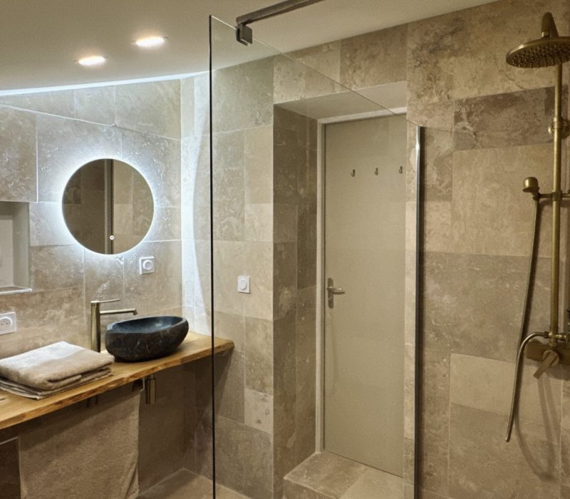 Domaine Kaet - Lodge Figuier - salle d'eau privative
